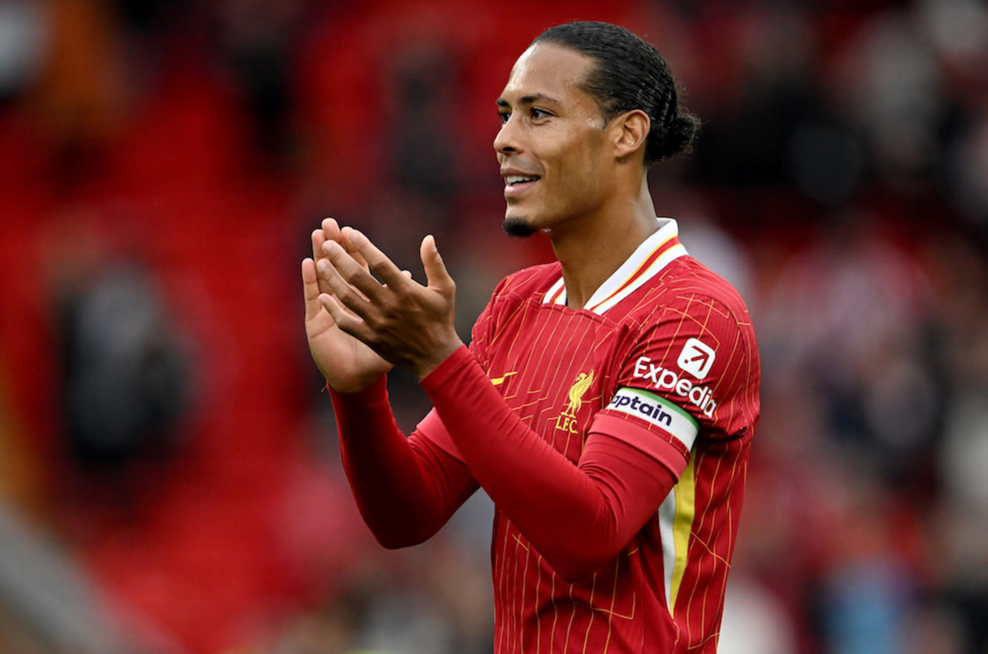 Bild till nyheten Rykte: Van Dijk förlänger